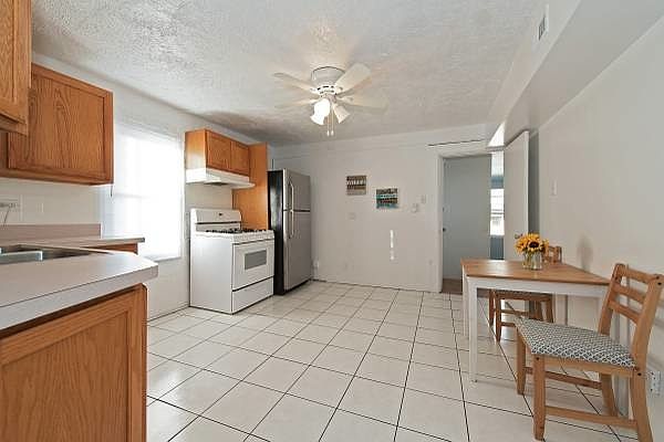 1st image of 2422 N Ashland Ave #Two