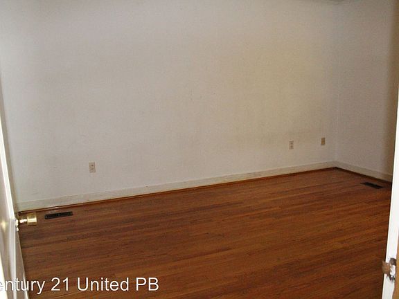 5th image of 1717 W 37th Ave