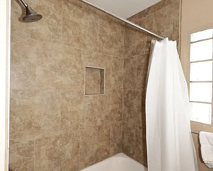 3413 N 16th Dr — Photo 24
