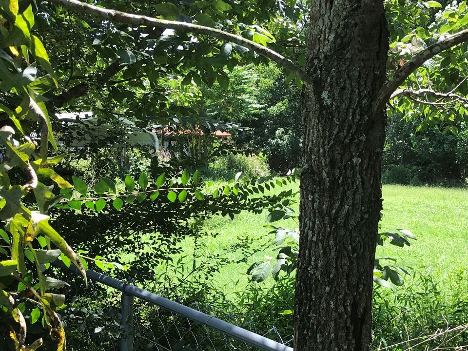 2nd image of 3554 Dailey Rd