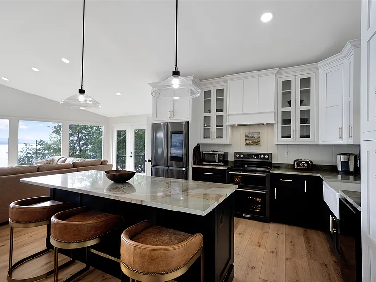 135 Nancy Point — Photo 8
