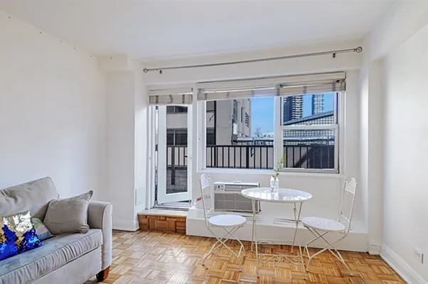 Rented by Corcoran | media 9