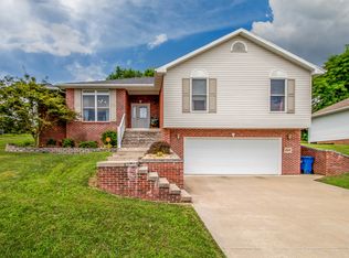 2418 Camzie Dr, Jefferson City, MO 65101