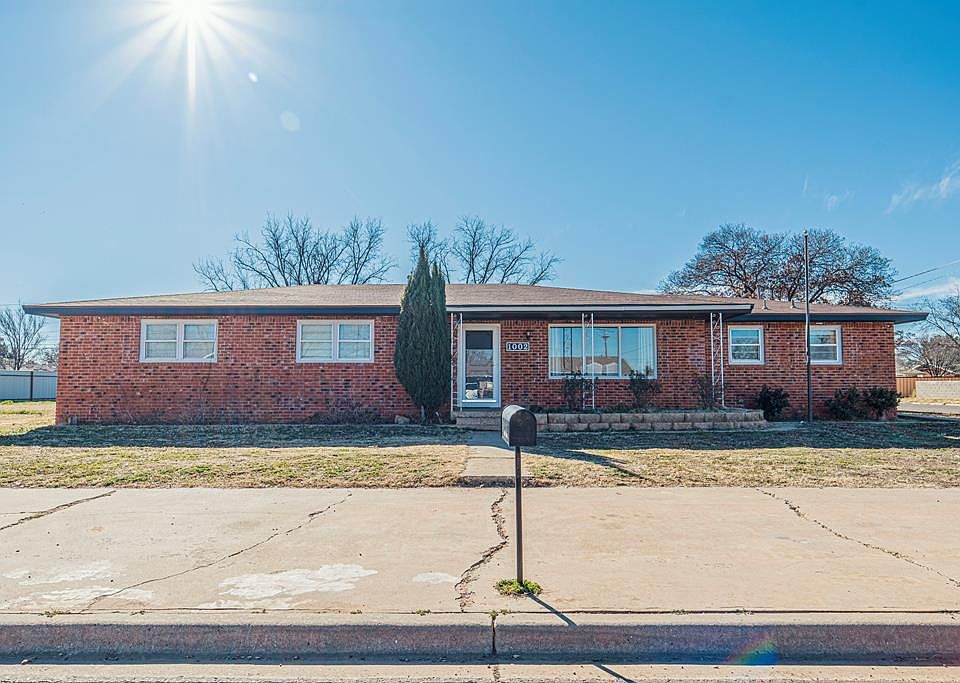 1002 E Ripley St, Brownfield, TX 79316 MLS 50068395 Zillow