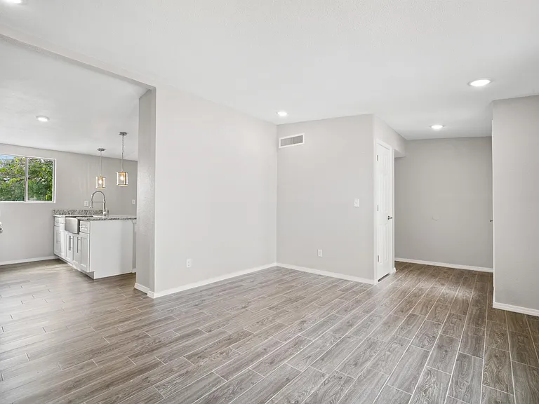 316 Egret Way — Photo 18