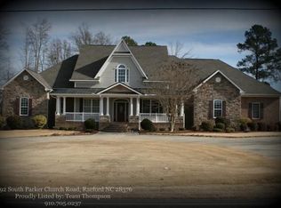 1492 S Parker Church Rd, Raeford, NC 28376