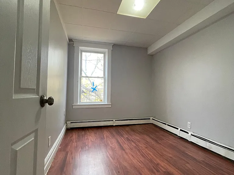 206 Bidwell Ave #3R — Photo 2