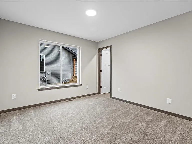Photo of a Similar Property