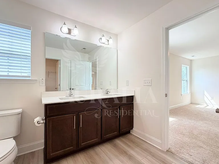 563 Whitley Ridge Dr — Photo 29