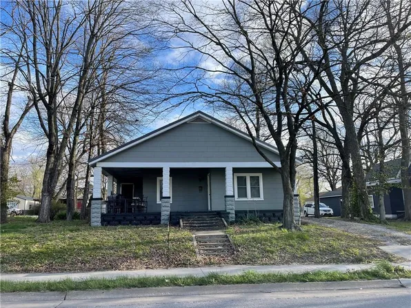 919 W Austin Blvd, Nevada, MO 64772