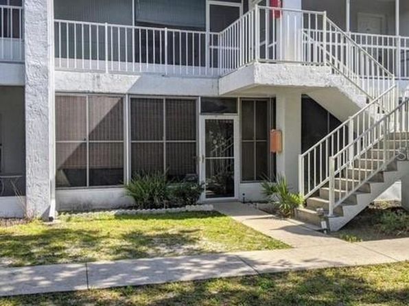 957 SE Mayo Dr UNIT 957