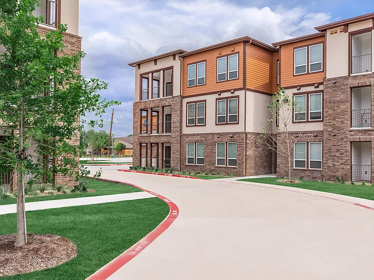 Richcrest Apartments — Photo 12