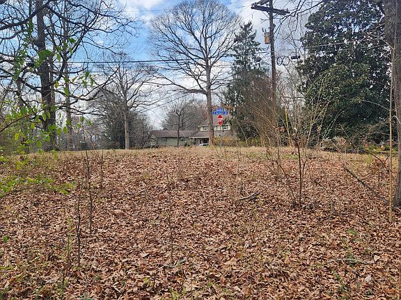 5th image of 400 Russfield Dr