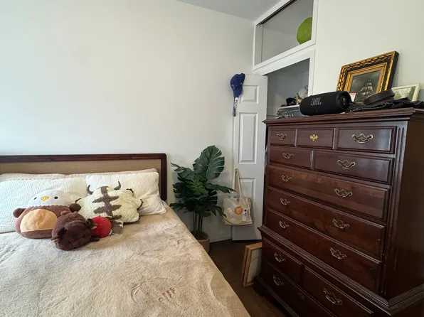 1229 1st Avenue image 5 of 8