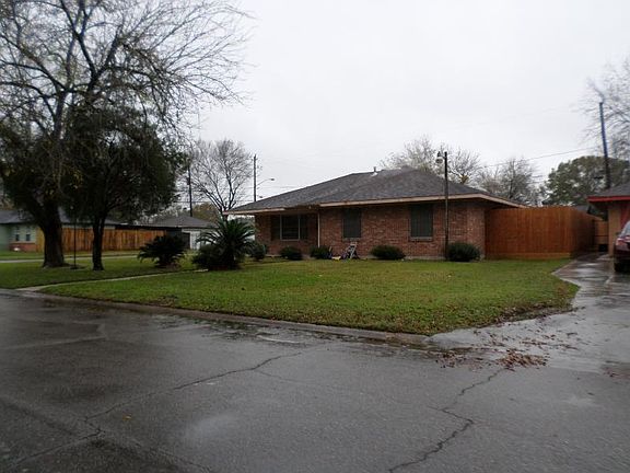 3rd image of 6603 Flamingo Dr