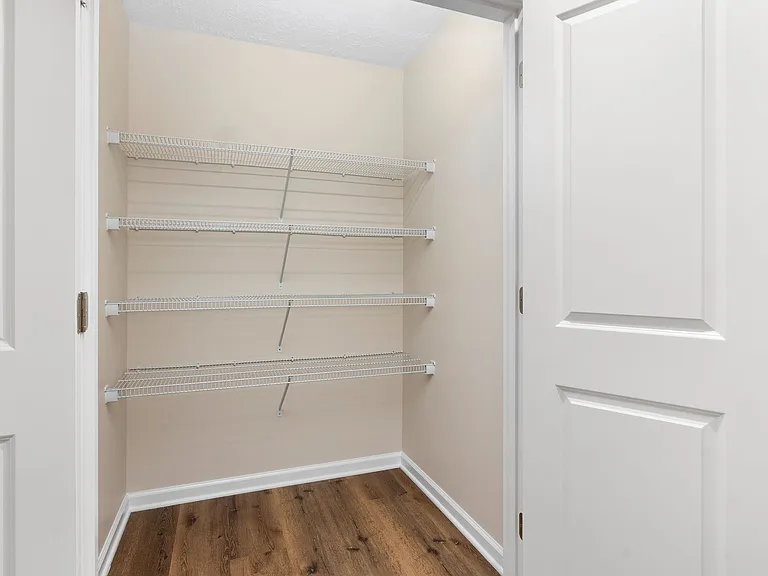 635 N Bayard Ave — Photo 9