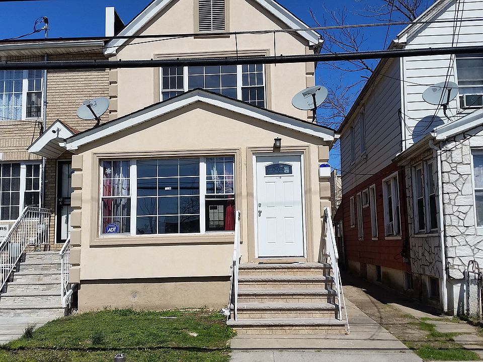 1st image of 107 0 53 Watson Pl