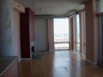 4th image of 720 N Larrabee St #Gu144