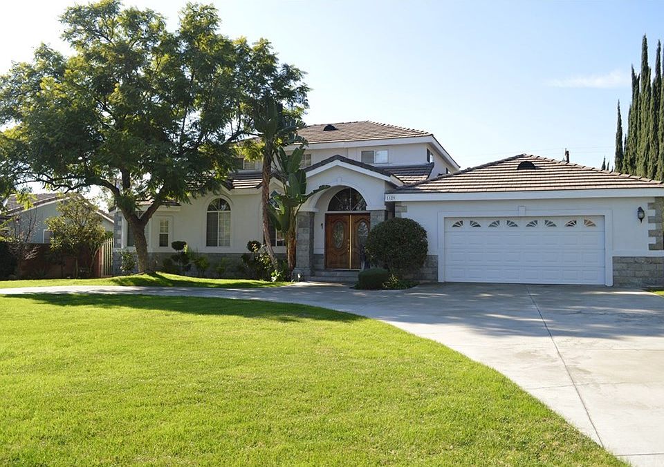 1st image of 1129 Highland Oaks Dr