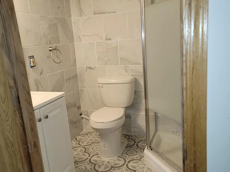 1022 Adams St — Photo 27