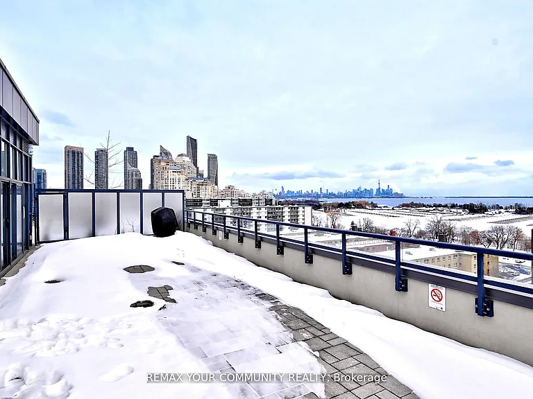 11 Superior Ave #907 — Photo 29