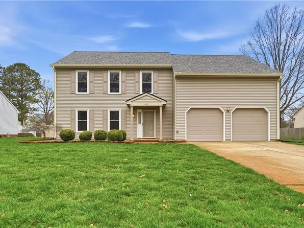 813 Arcadia Rd, Chesapeake, VA 23320