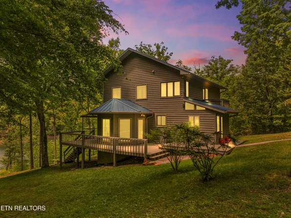236 Norris Shores Ln, Sharps Chapel, TN 37866
