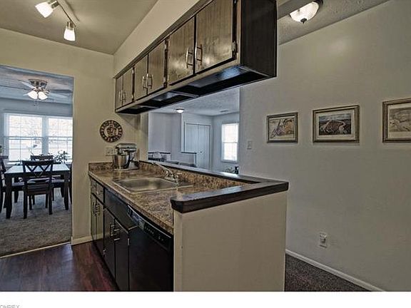 3rd image of 8105 Puritan Dr APT B