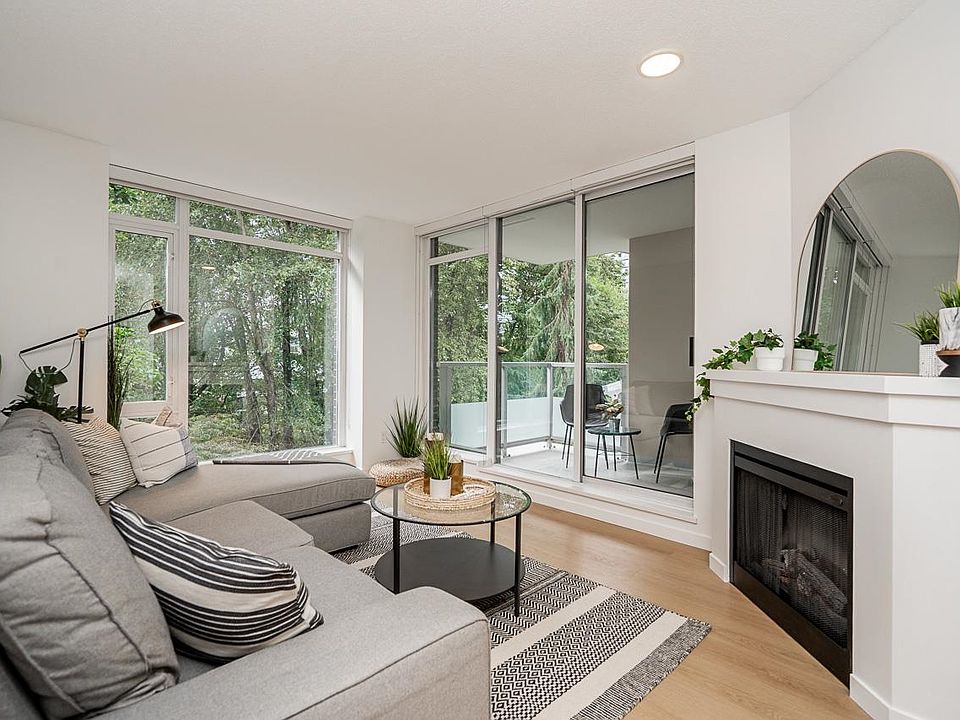 1st image of 2133 Douglas Rd #201
