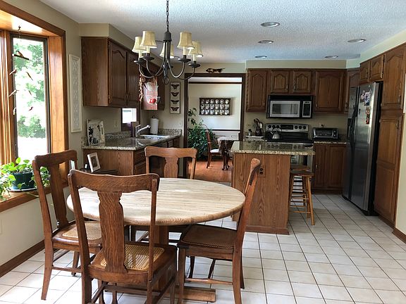 2nd image of 410 Elma Meadow Ln