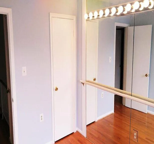 7803 Brookview Ct — Photo 15