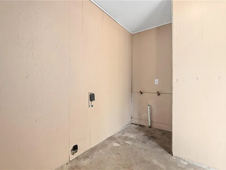 4242 Marmora Dr — Photo 18