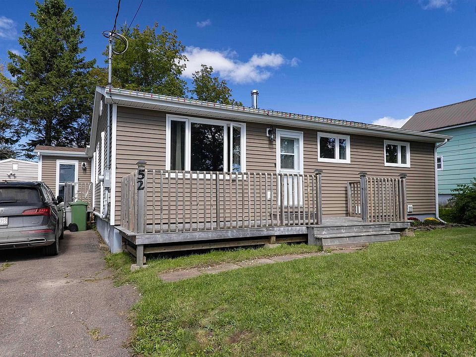 1st image of 52 Queen St