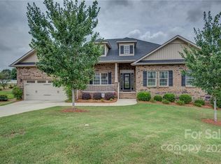 4000 Tall Timber Ct, Gastonia, NC 28056