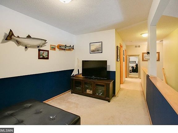 4th image of 2330 Flamingo Dr