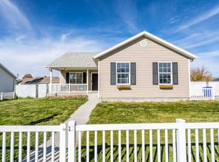 2125 E Autumn St, Eagle Mountain, UT 84005