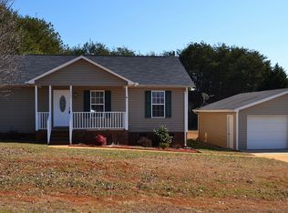2882 Cabin Creek Dr, Catawba, NC 28609