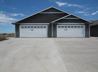 301 Ivy Rd, Tea, SD 57064