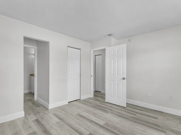 Paradise Palms Portfolio LLC — Photo 10