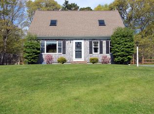 50 Jennifer Ln, Hyannis, MA 02601
