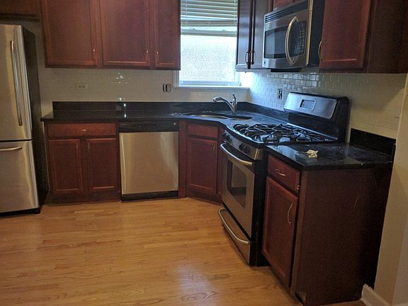 4th image of 4642 N Albany Ave APT 1E