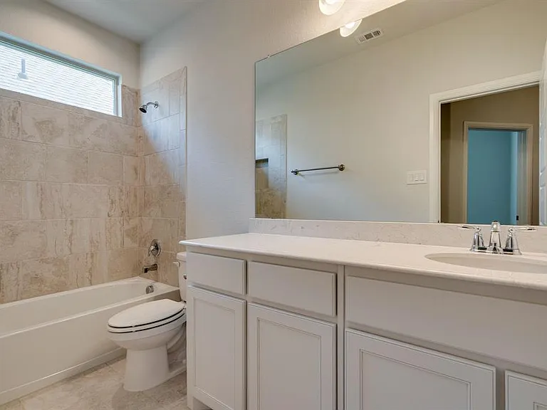 605 Boardwalk Way — Photo 14