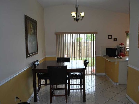 5th image of 9272 NW 120th Ter #171