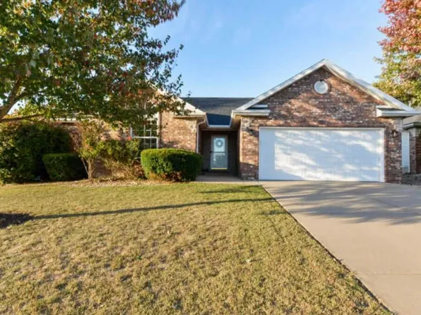 3539 W Cole Street, Battlefield, MO 65619