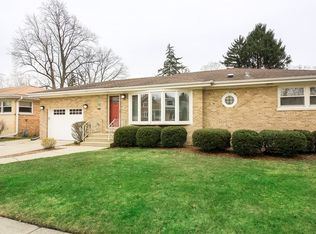 207 S Forrest Ave, Arlington Heights, IL 60004