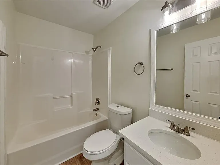 530 Alcovy Springs Dr — Photo 17