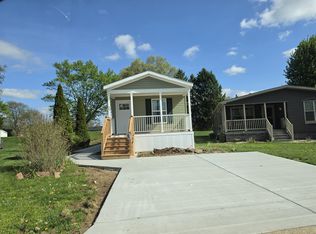 Navarre Village, Navarre, OH 44662