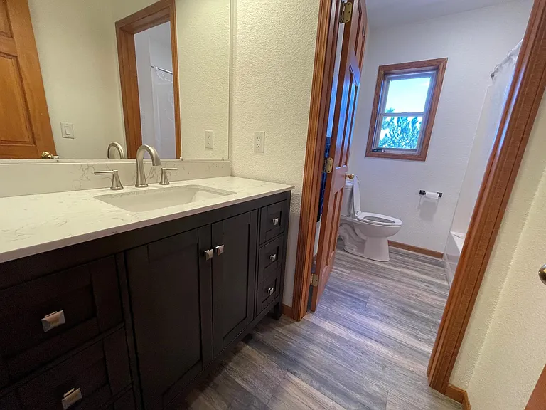 687 Crescent Lake Rd — Photo 26