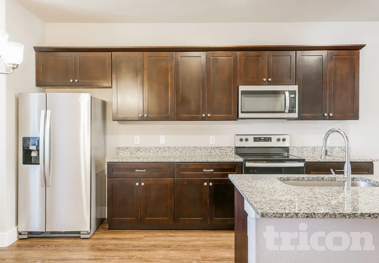 10305 Fort Teran Trail Crowley TX — Photo 4