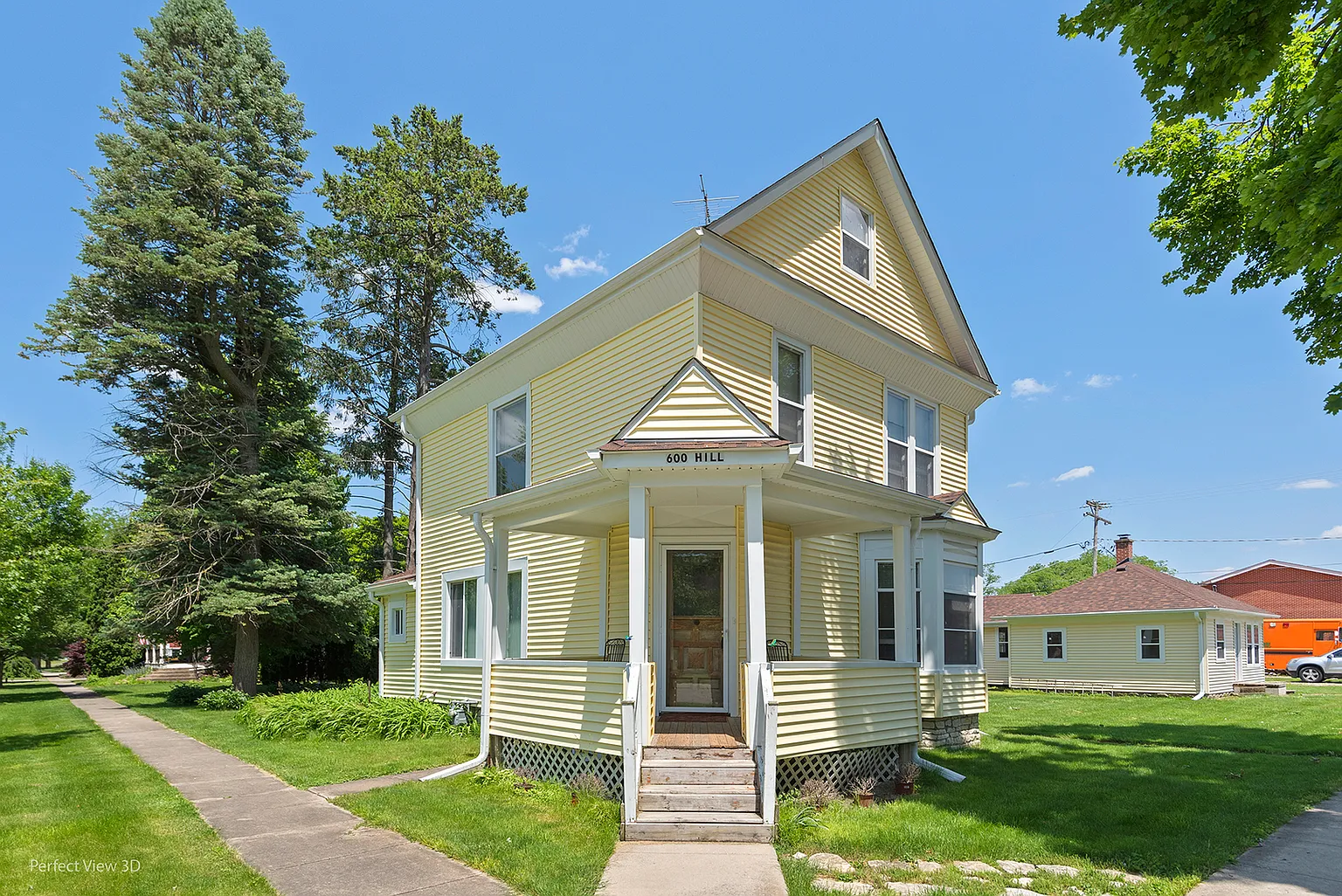 600 Hill St photo 1